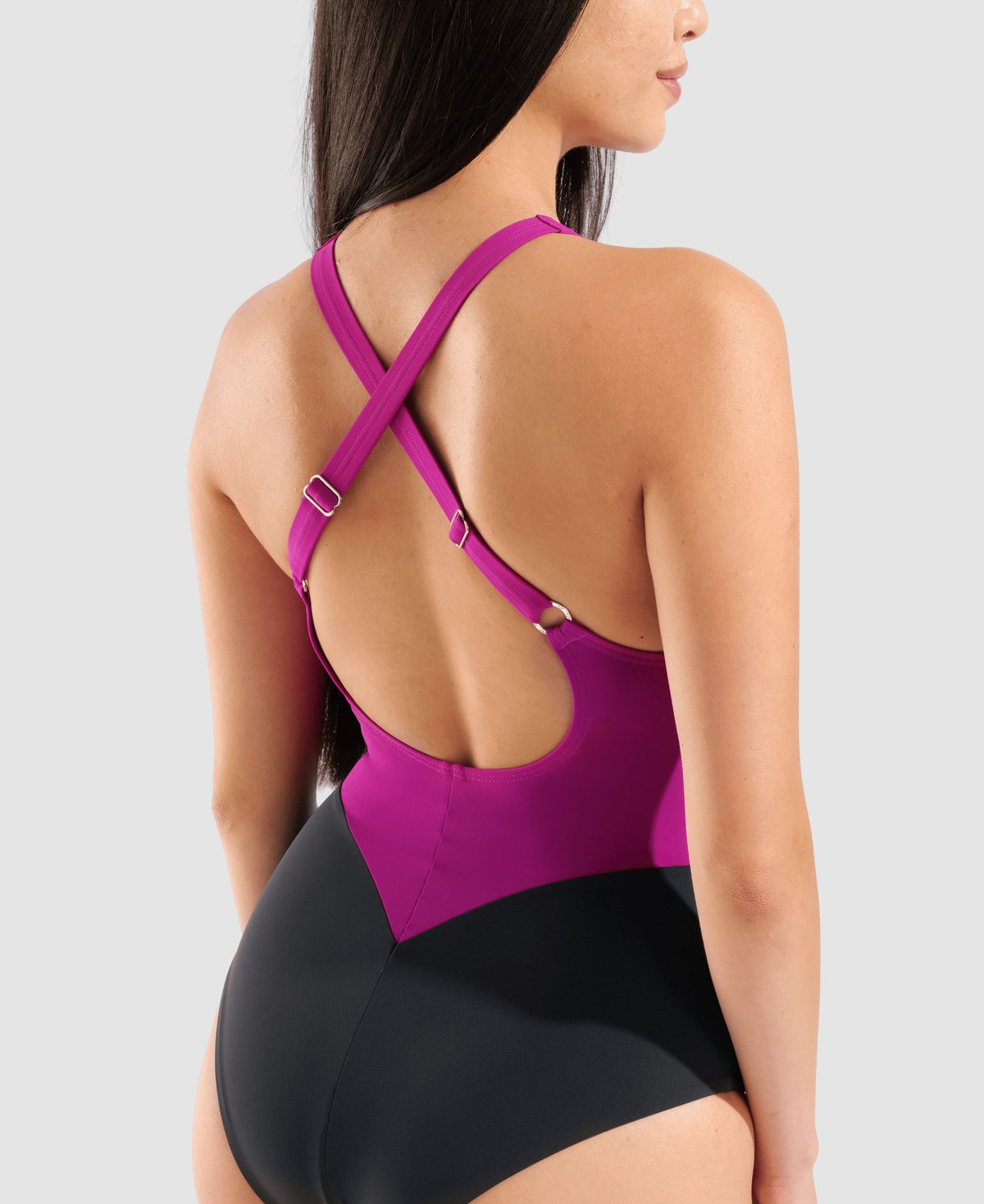 Silvia Cross Back